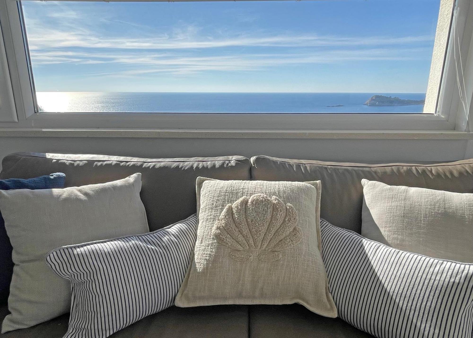 Sunnyhill With Private And Shared Pool Apartment