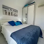 Sunnyhill Apartments With Private And Shared Pool