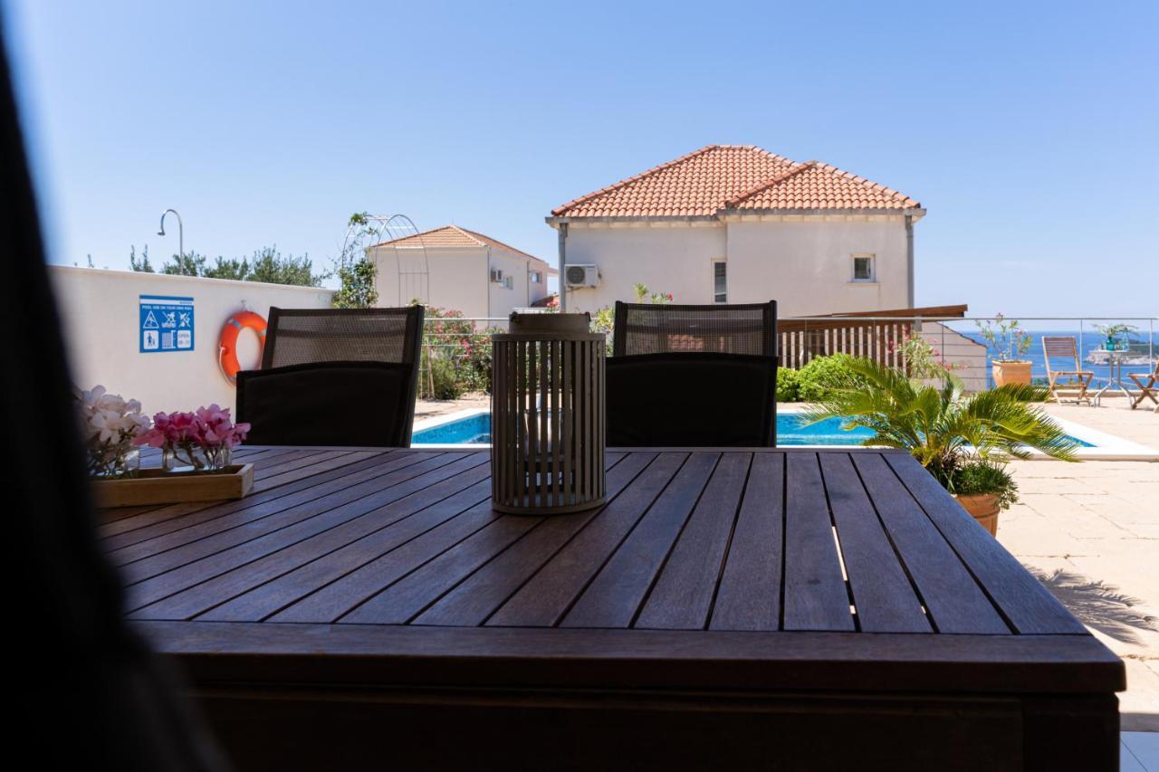 Lägenhet Sunnyhill With Private And Shared Pool Cavtat