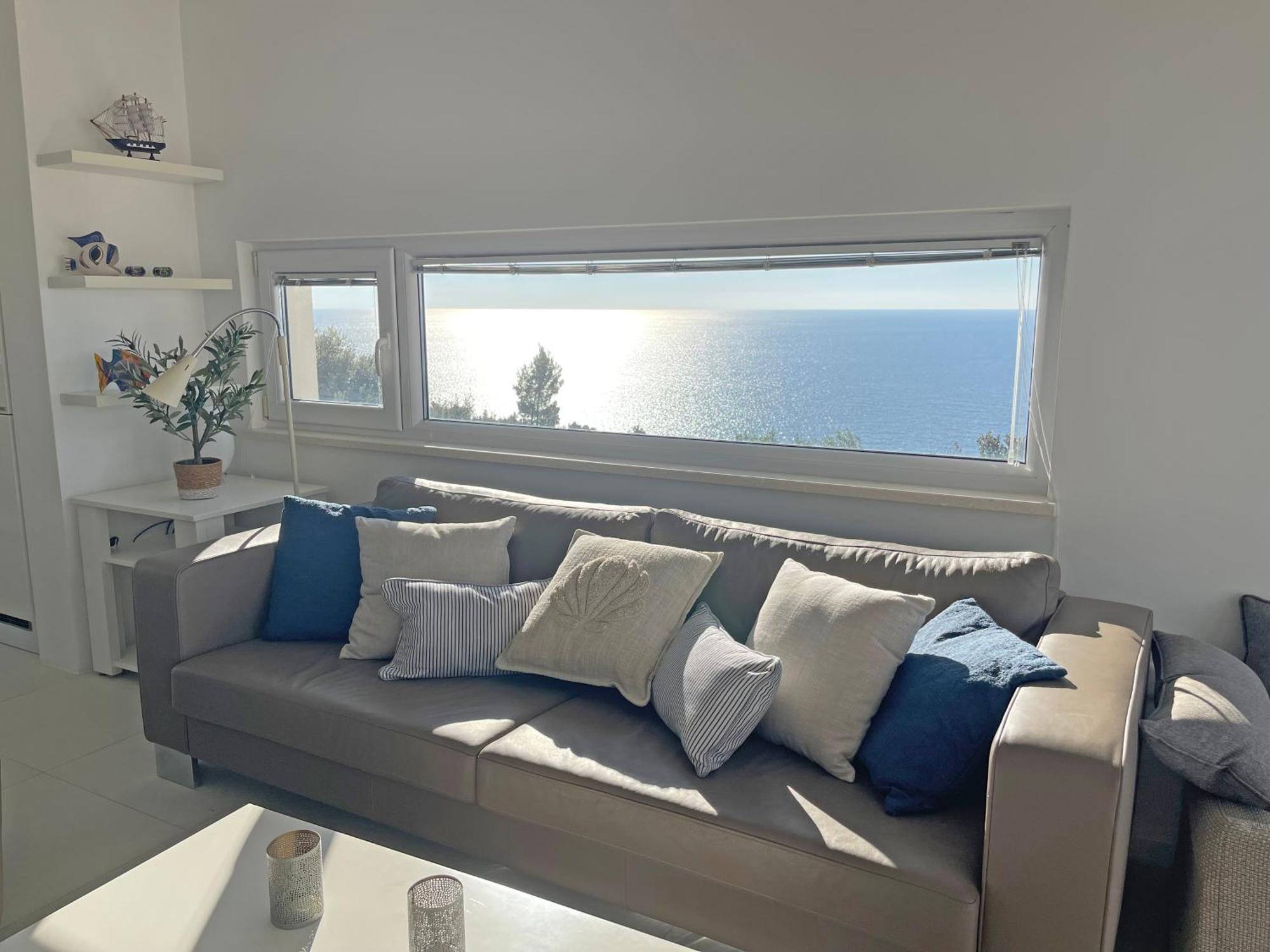 Sunnyhill With Private And Shared Pool *
